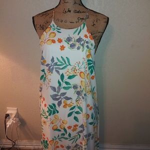 Sleeveless dress